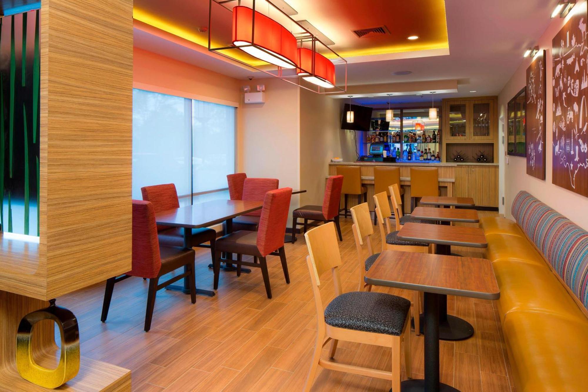 Towneplace By Marriott Logan Township